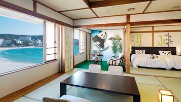 Panda Design Japanese Room with Twin Beds with Ocean View - Non-Smoking | Down comforters, in-room safe, blackout drapes, free WiFi