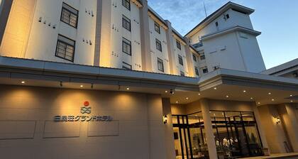 Shiraraso Grand Hotel