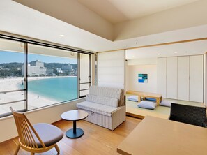 Royal Floor Japanese Western Room with Ocean View - Non-Smoking | Down duvets, in-room safe, blackout curtains, free WiFi - Shiraraso Grand Hotel (Shirahama)