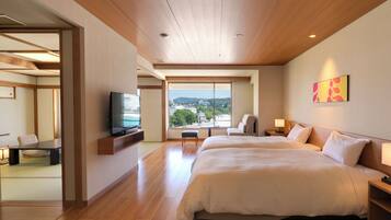 Universal Room with Ocean View - Non-Smoking | View from room