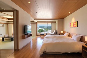 Universal Room with Ocean View - Non-Smoking | View from room