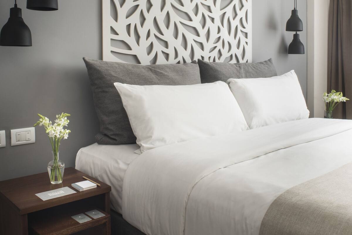 Deluxe Double Room | Hypo-allergenic bedding, down duvets, minibar, in-room safe