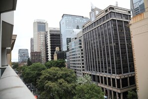 Exterior - Madison Carrington  Apartments (Sydney)