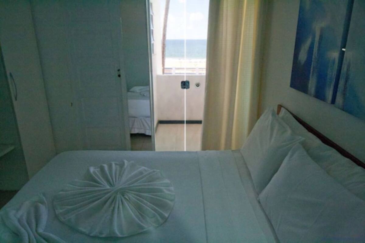 Minibar, blackout curtains, free WiFi