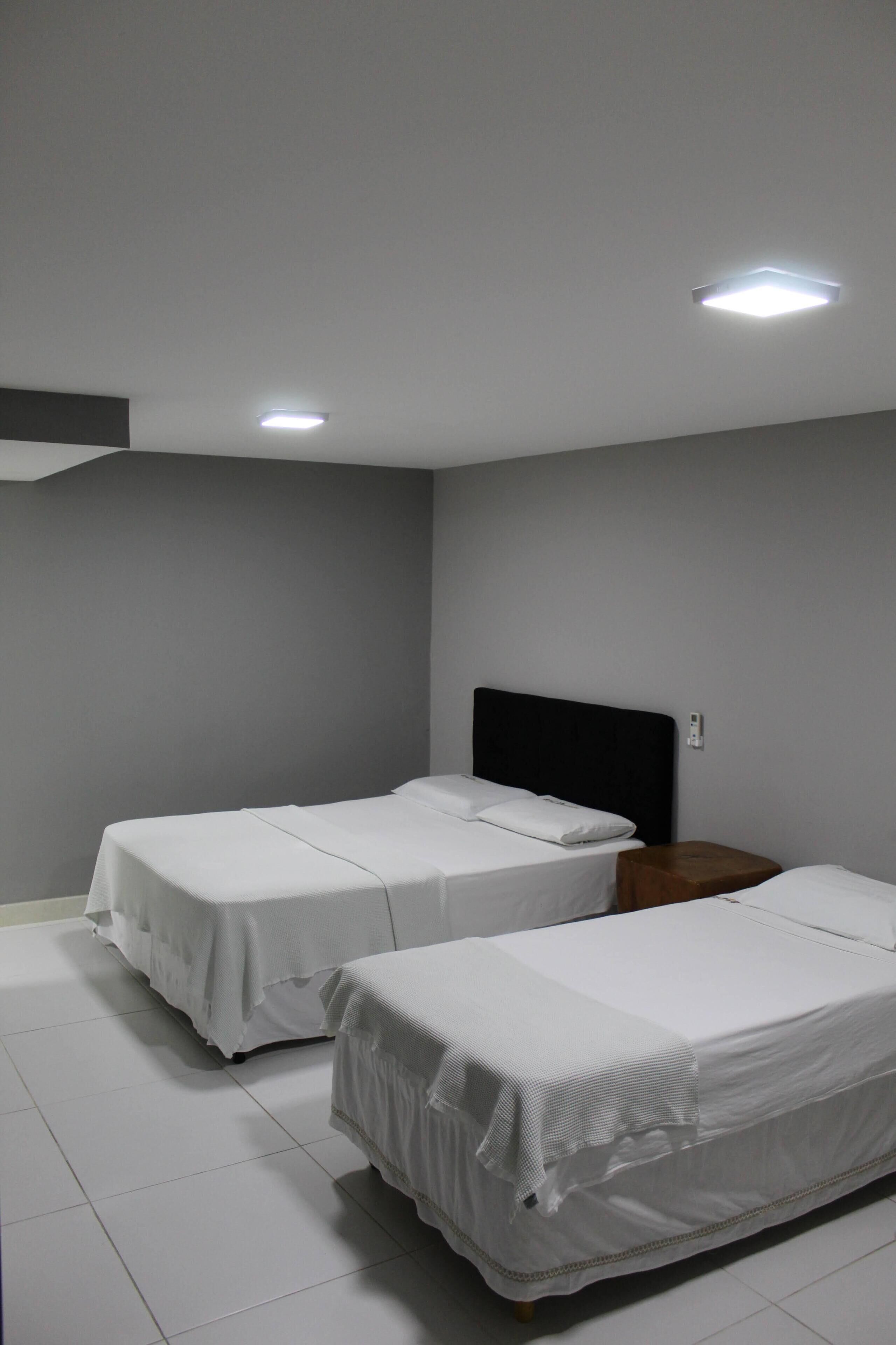 Bar mini, Wi-fi percuma, cadar katil 