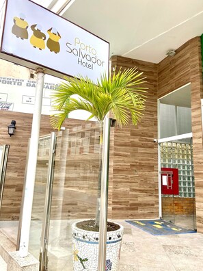 Property grounds - Porto Salvador Hotel (Salvador)