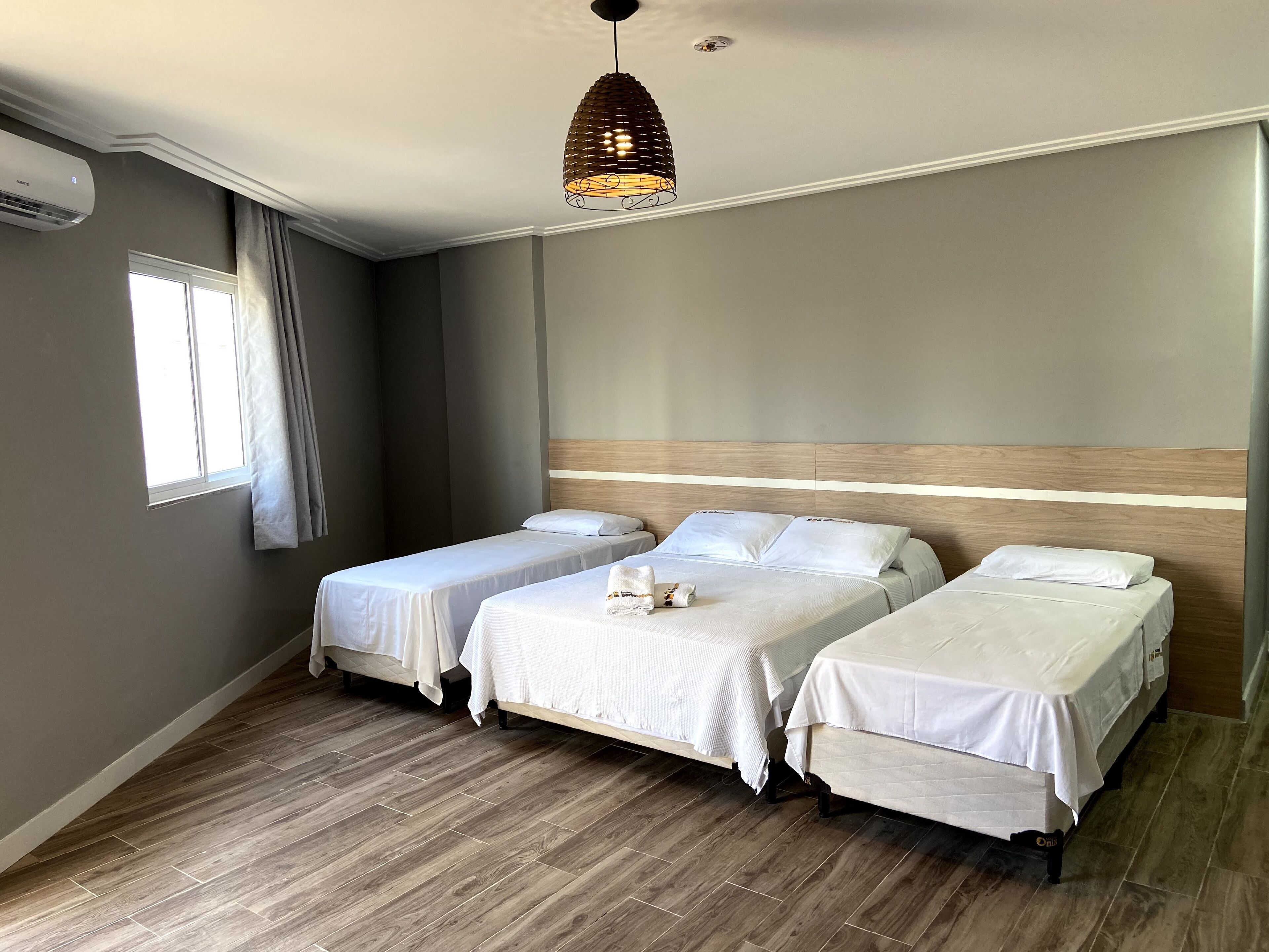 Bar mini, Wi-fi percuma, cadar katil 