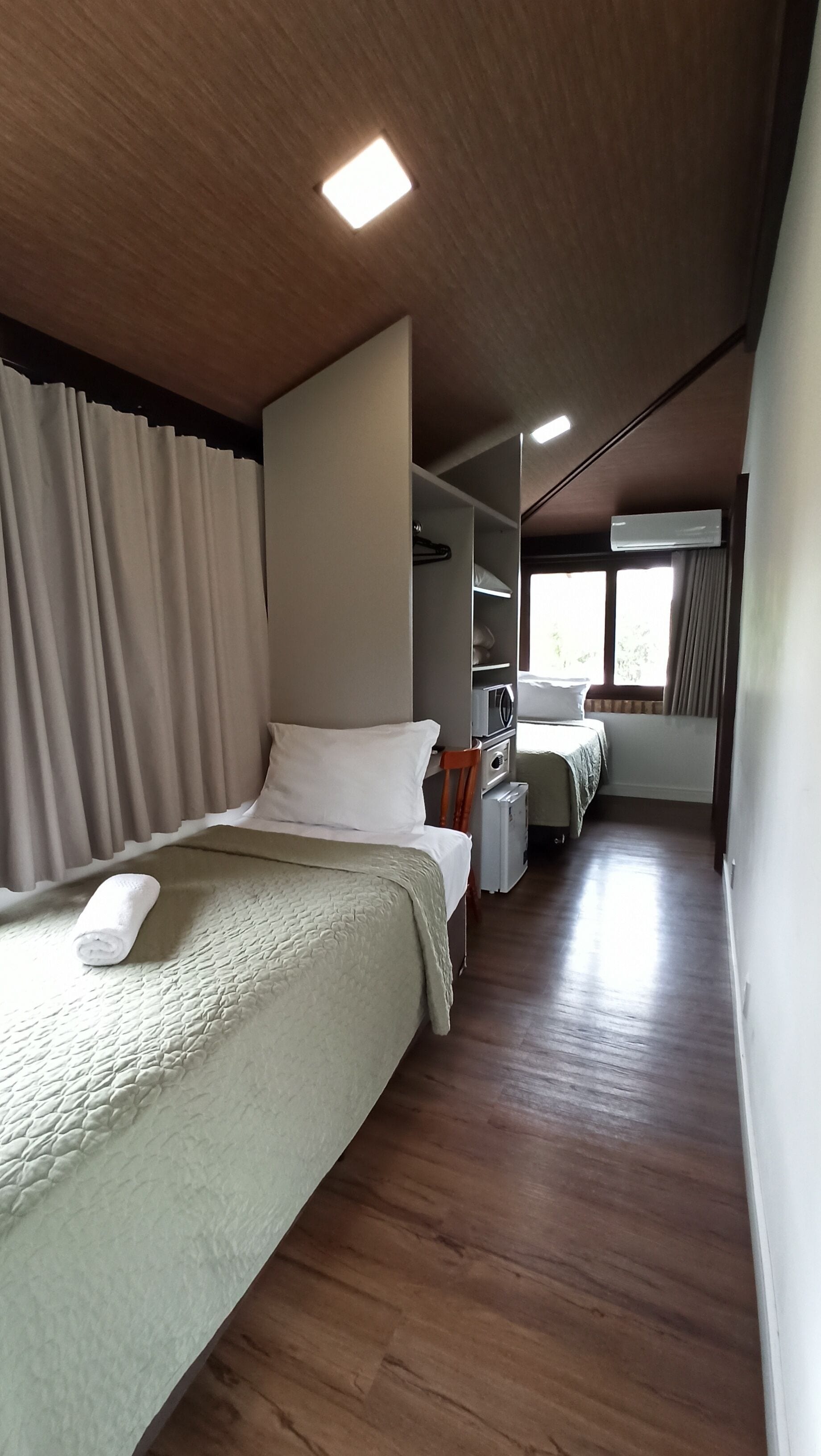 Standard Duplo Solteiro | Wi-fi (inkludert) og sengetøy