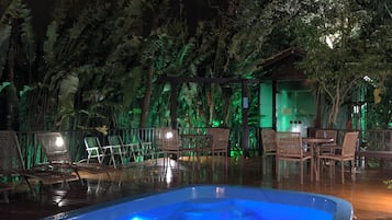 Alberca al aire libre