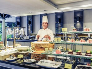 Breakfast served - Mercure Koh Chang Hideaway (Ko Chang)