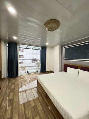 Minibar, wifi gratis y ropa de cama 