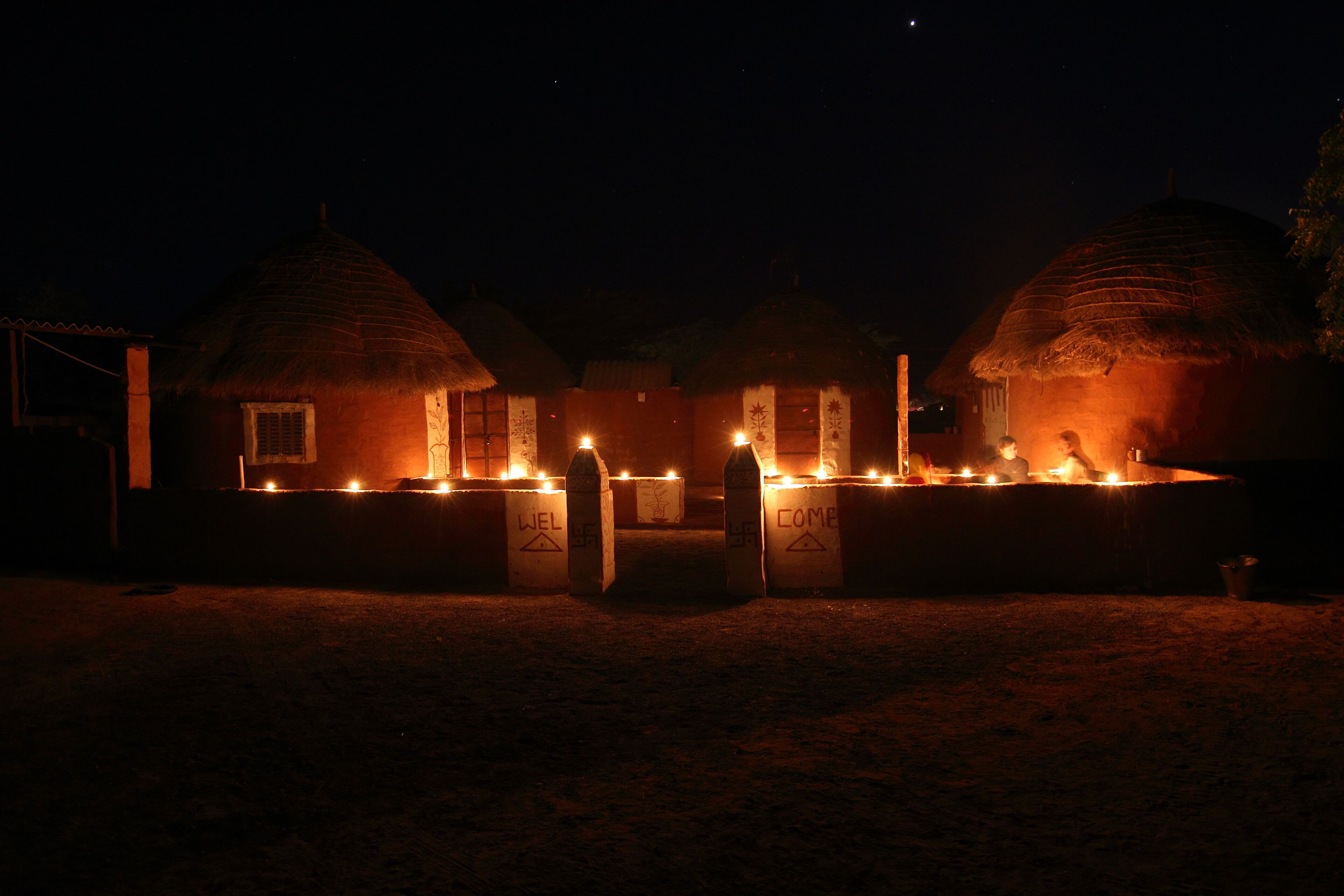 Façade de l’hébergement - soirée/nuit