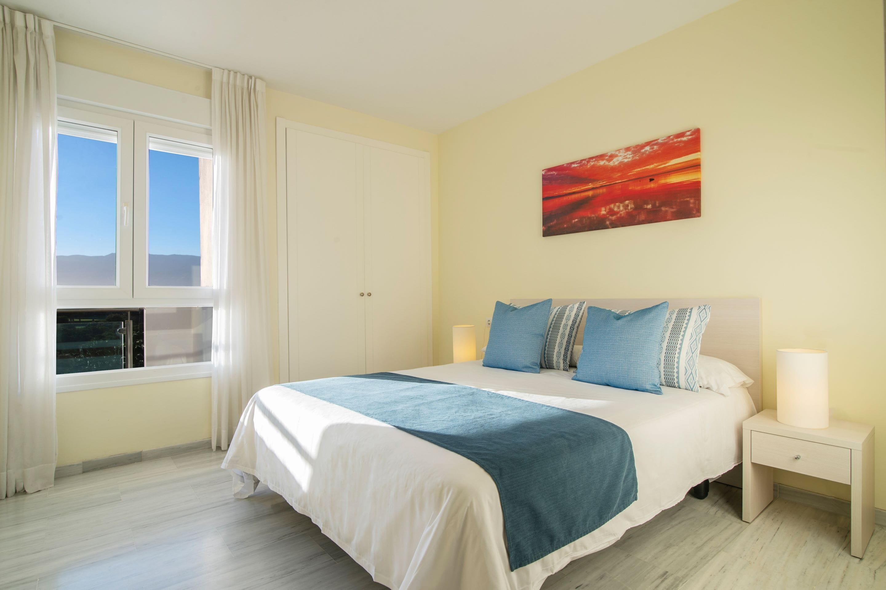 1 bedroom, cots/infant beds, free wifi, bed sheets