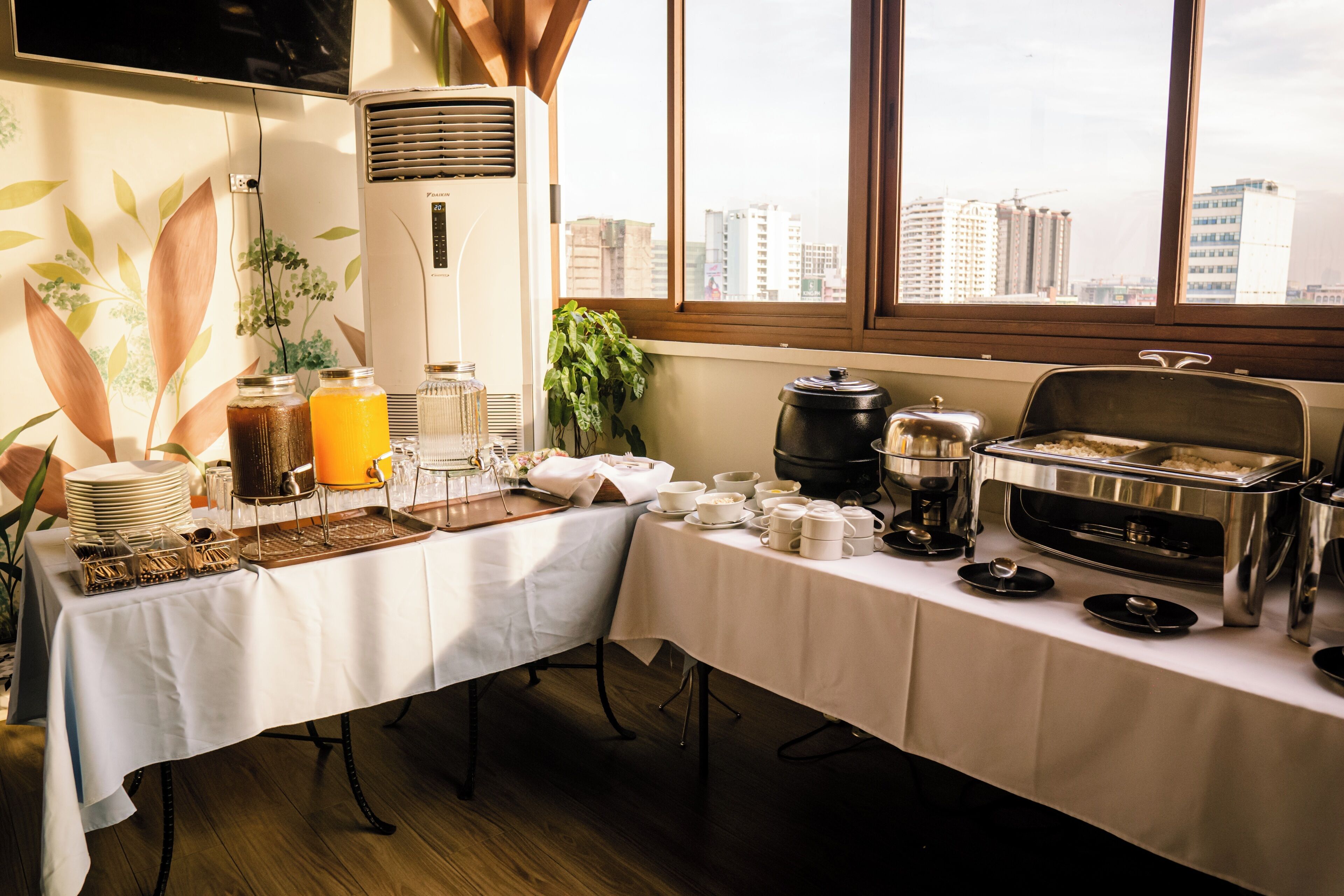 Foto - Nichols Airport Hotel