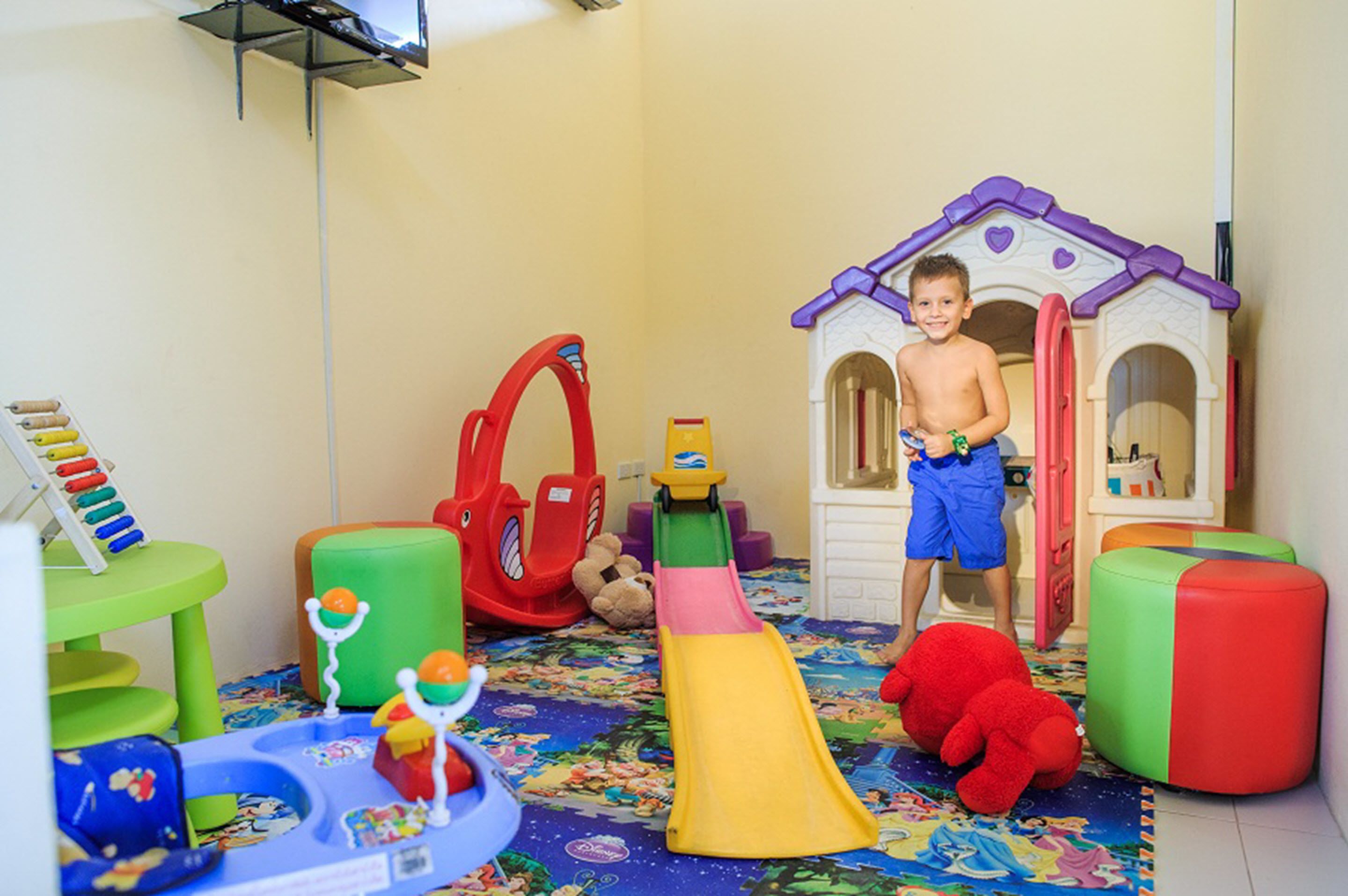 children’s play area – indoor
