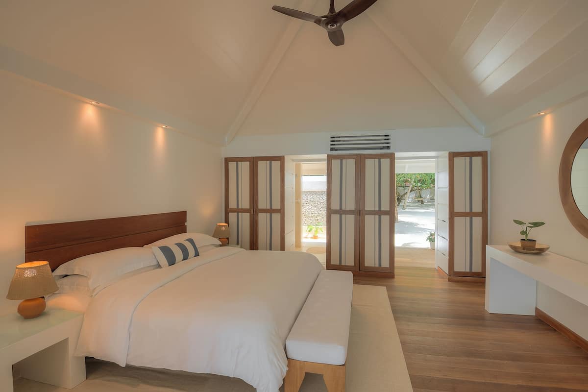 1 bedroom, free minibar, in-room safe, desk