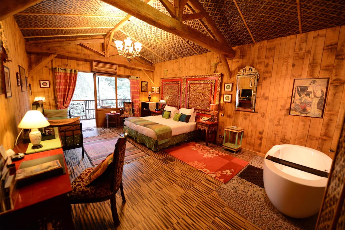 Superior-Zimmer, Mehrere Betten, Gartenblick | Zimmersafe, Schreibtisch, Verdunkelungsvorhänge, schallisolierte Zimmer