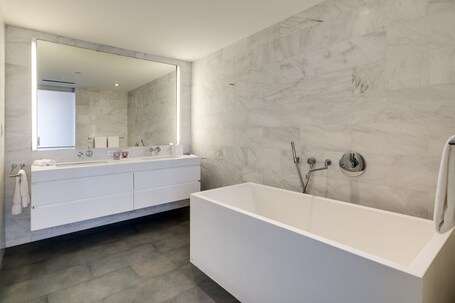 Boulan South Beach - Image 119