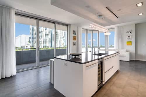Suite, 2 chambres, balcon | Vue de la chambre