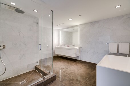 Boulan South Beach - Image 125