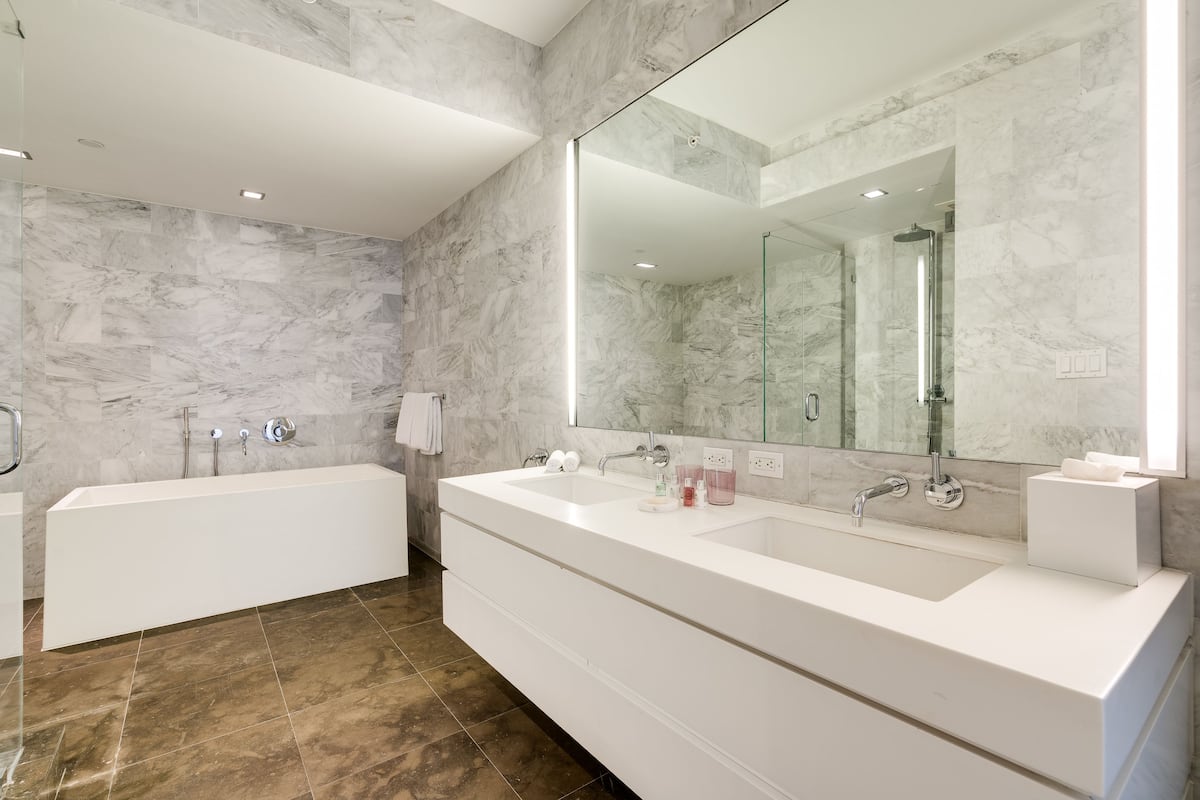 suite, 1 bedroom, terrace | bathroom | shower, designer toiletries, hair dryer, bathrobes
