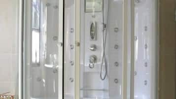 Business Double Room, Balcony | Bathroom shower