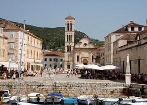 View from property - Apartmani Kresic (Hvar)