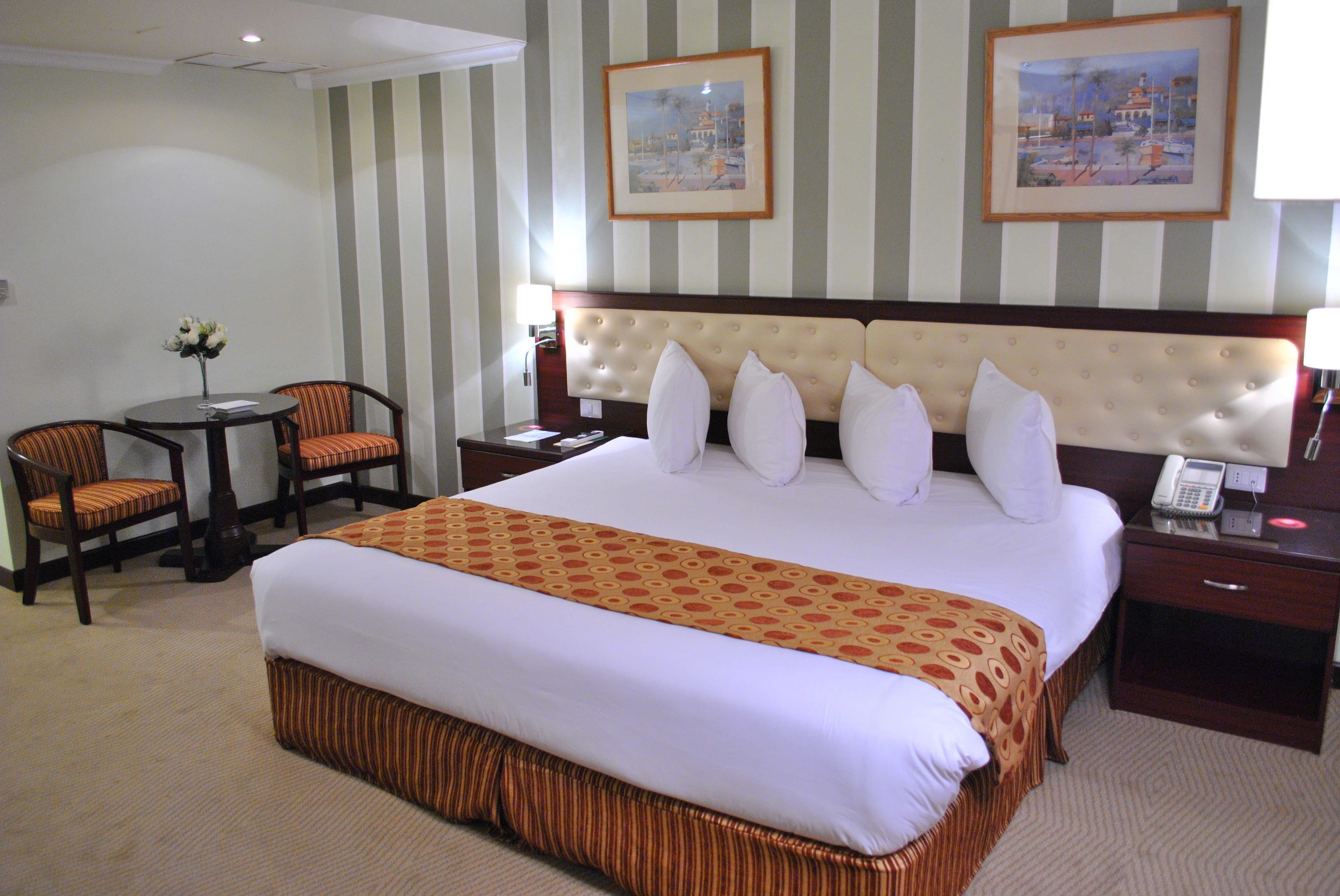 pillow-top beds, minibar, in-room safe, desk