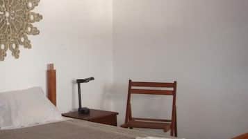 Iron/ironing board, free WiFi