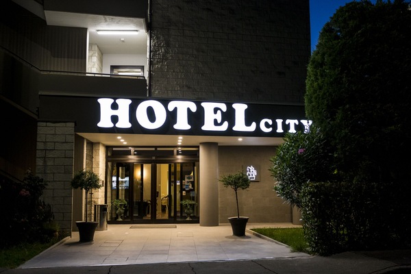 Front of property - evening/night