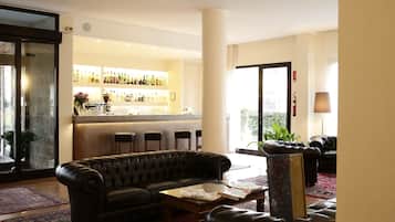 Coin salon dans le hall