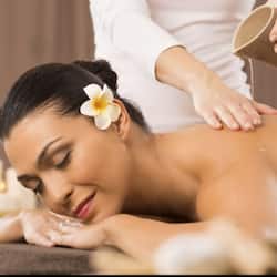 Couples treatment room(s), sauna, hot tub, steam room, body treatments