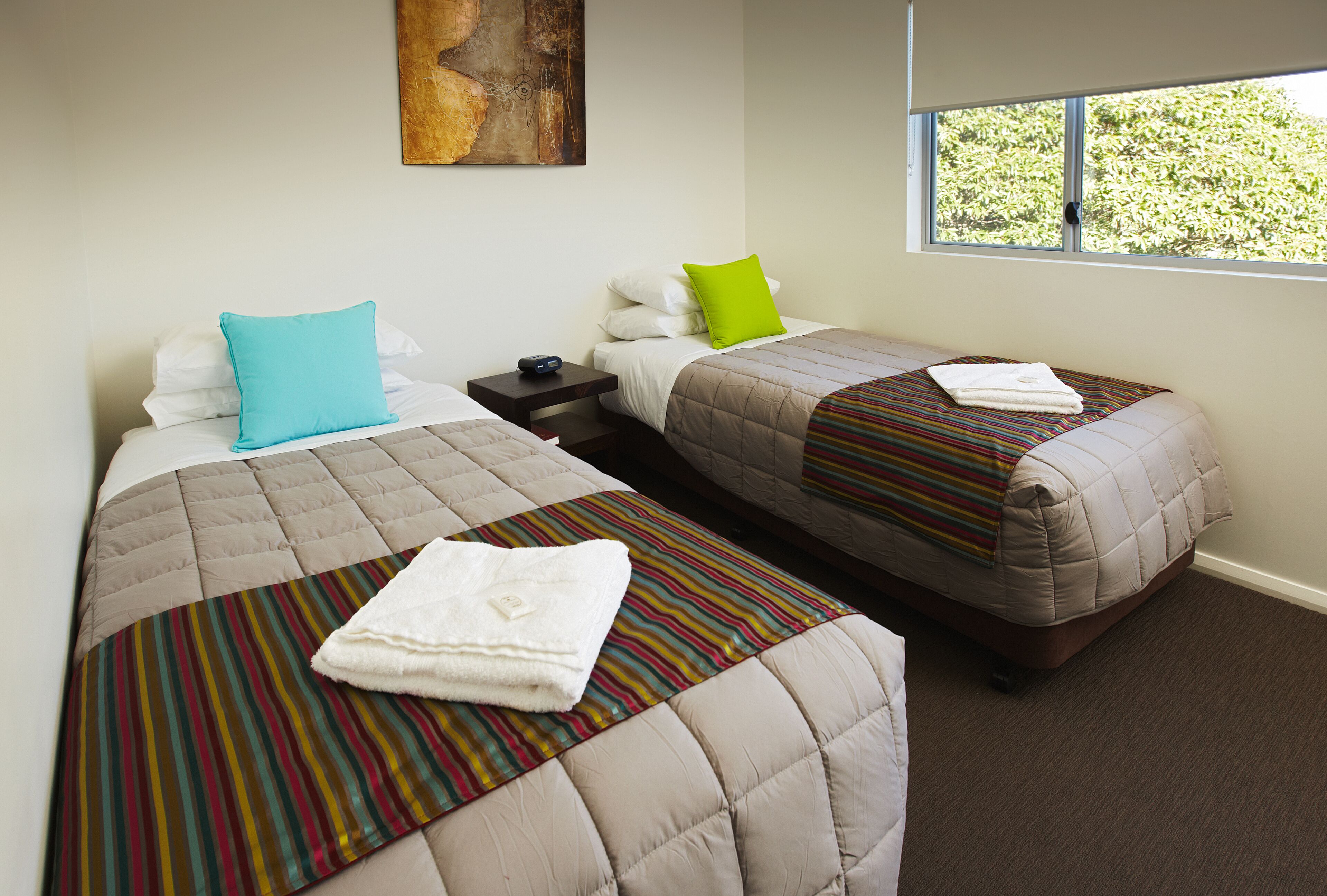 디럭스 아파트, 침실 2개, 주방, 마당 전망 | 고급 침구, 필로우탑 침대, 암막 커튼, 방음 설비