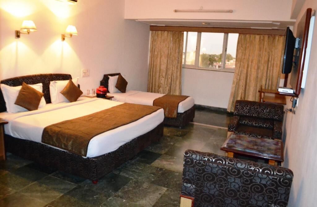 Premium bedding, down duvets, in-room safe, individually decorated