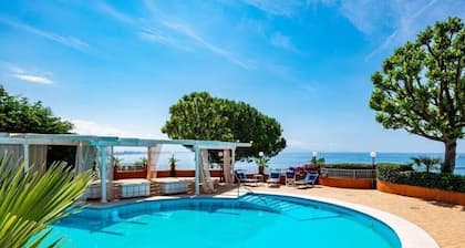 Villa Poseidon Boutique Hotel & Events