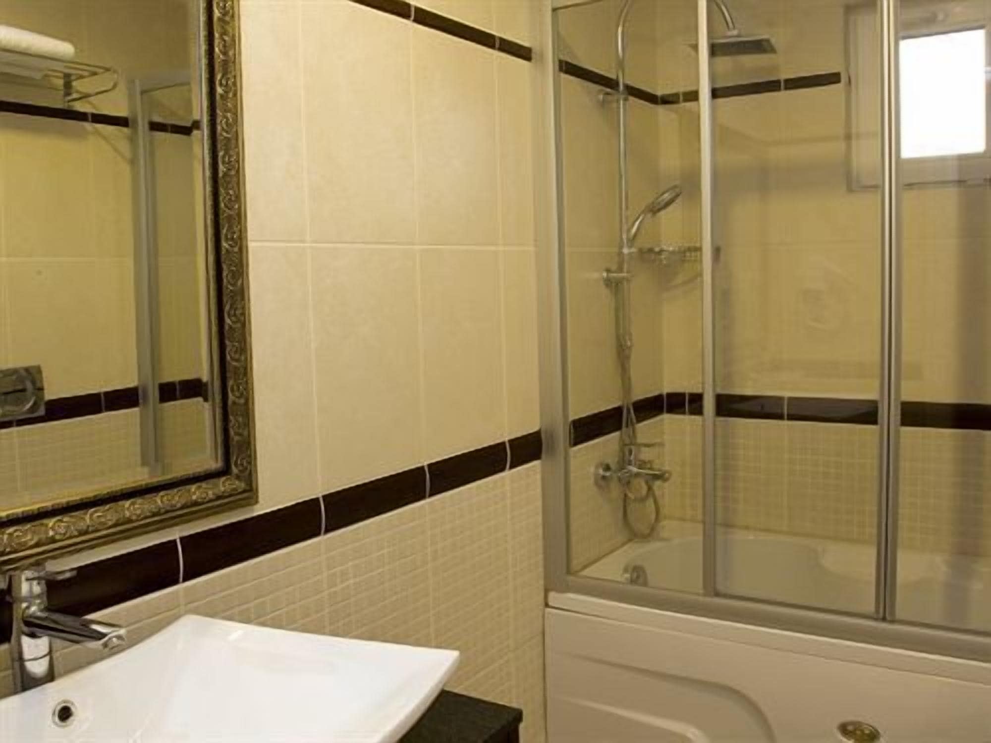 premium villa | bathroom | combined shower/bathtub, hydromassage showerhead, hair dryer, slippers
