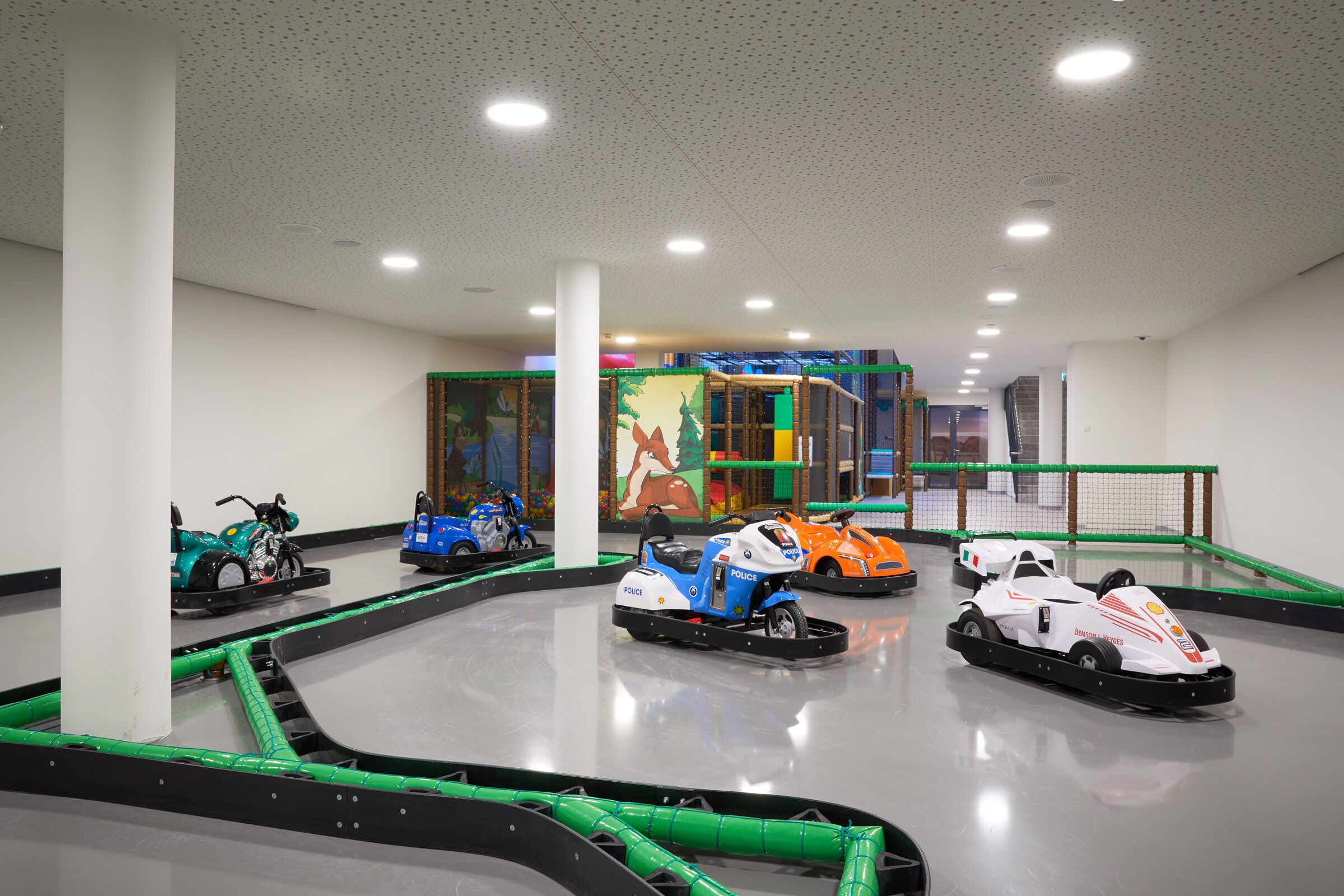 children’s play area – indoor