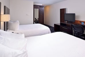 Room, 2 Queen Beds | Premium bedding, in-room safe, desk, iron/ironing board - Fairfield Inn & Suites Cedar Rapids (Cedar Rapids)