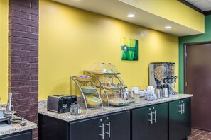 Free daily self-serve breakfast