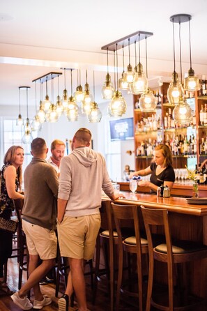 Bar (en la propiedad)