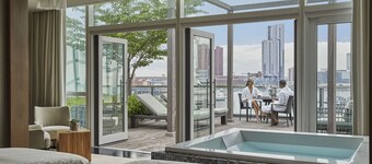 Four Seasons Hotel Baltimore