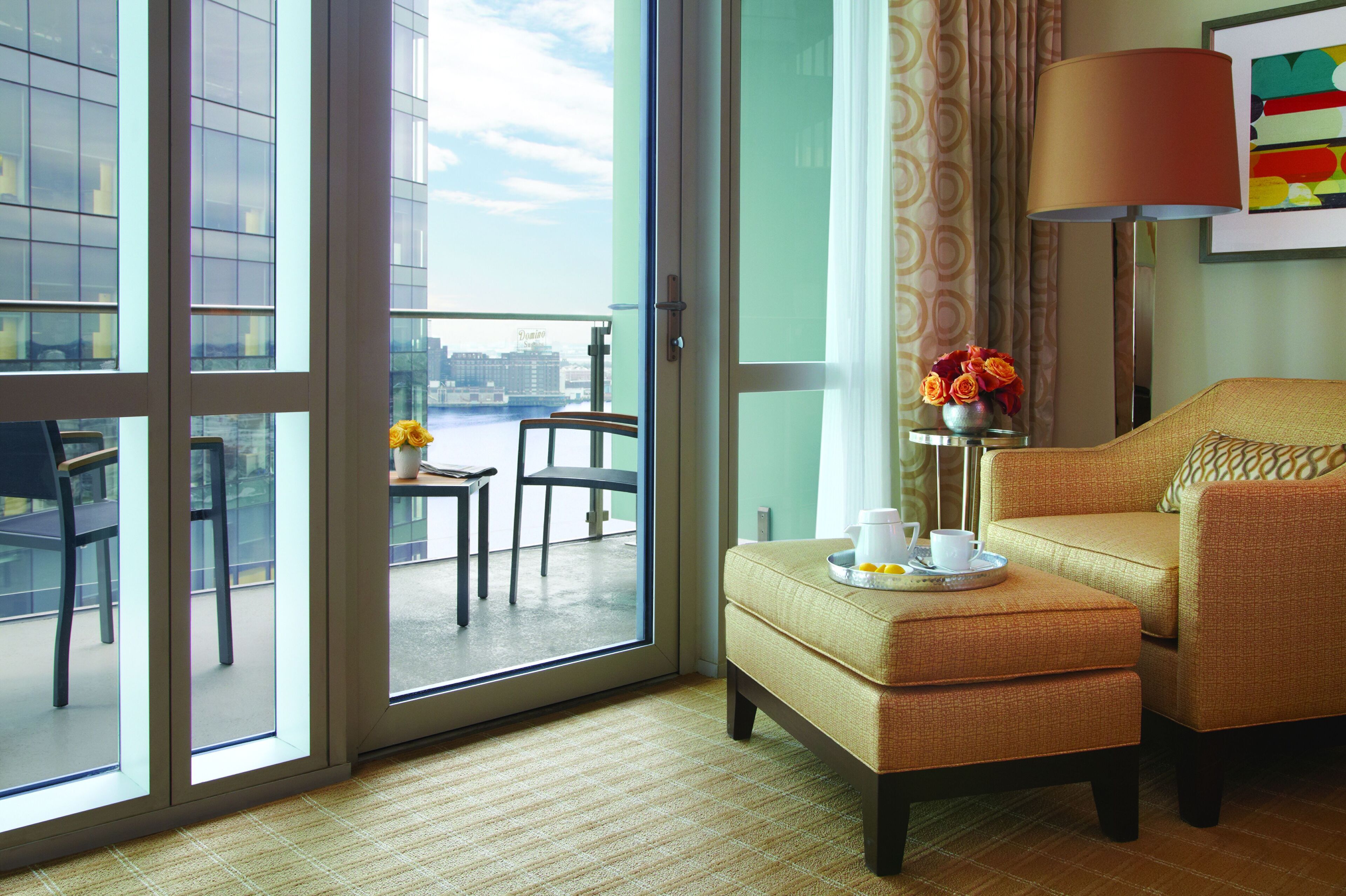 room, 1 king bed, balcony, city view | hypo-allergenic bedding, down duvets, minibar, in-room safe