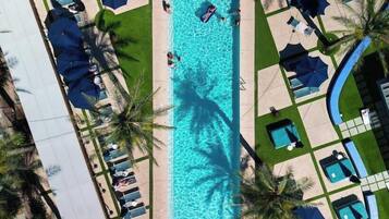 Outdoor pool, cabanas (surcharge), pool umbrellas