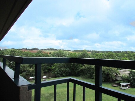 Arbors at Island Landing Hotel Suites - Image 20