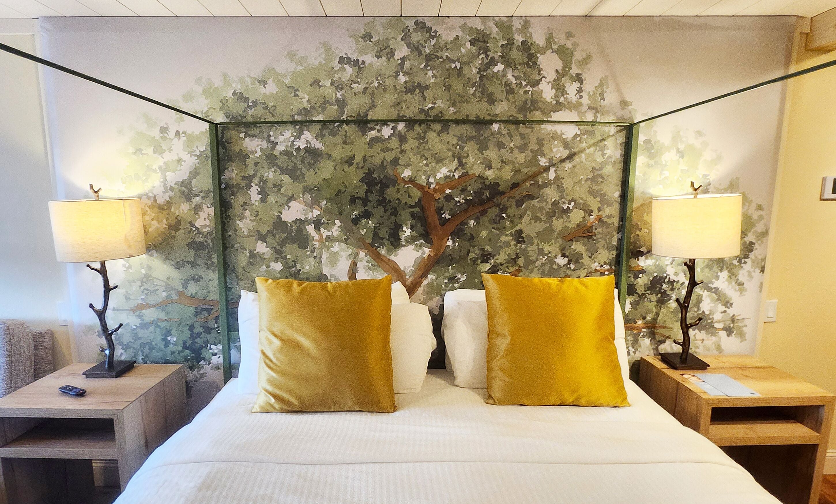 King Bed Balcony Luxury Room - Parkway View | Premium bedding, down comforters, pillowtop beds, individually decorated