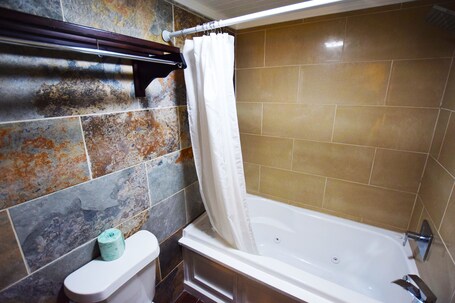 Arbors at Island Landing Hotel Suites - Image 42