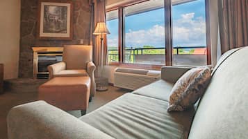 Superior-studiosviitti, poreamme, vuoristonäköala (No Pets) | Ylelliset vuodevaatteet, untuvapeitot, pillowtop-patjalliset sängyt