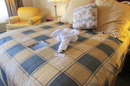Arbors at Island Landing Hotel Suites - Image 22