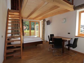 套房, 阳台 | 防过敏的被褥、隔音、免费 WiFi、床单