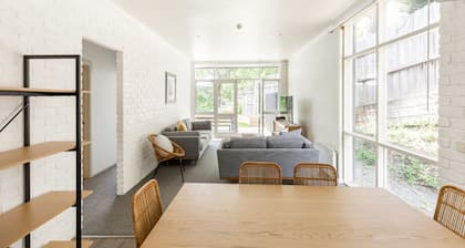 Lorne Hotel